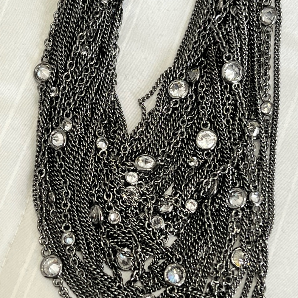 NWT Rare & Retired Kendra Scott Anastasia Bib Statement Necklace Hematite & CZ’s - Picture 6 of 17